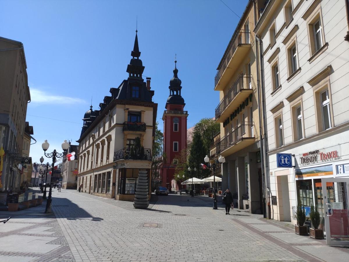 Almar Cieplice-zdroj